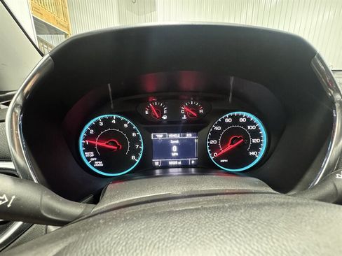 Used 2018 Chevrolet Equinox LT AWD/4WD image 9