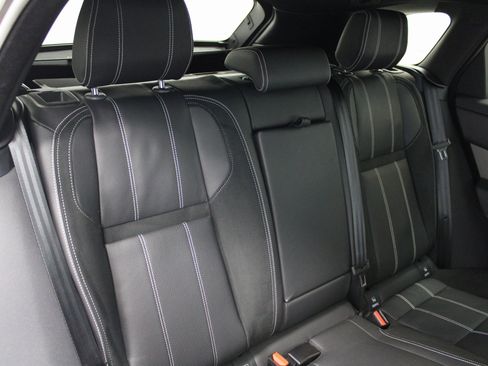 Used 2022 Land Rover Range Rover Velar S image 28