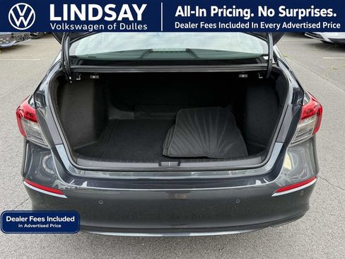 Used 2024 Honda Civic Touring image 16