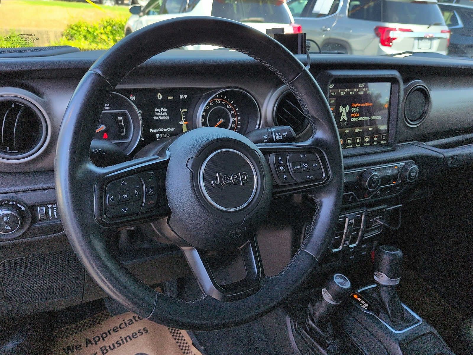 Used 2021 Jeep Gladiator Sport AWD/4WD image 12