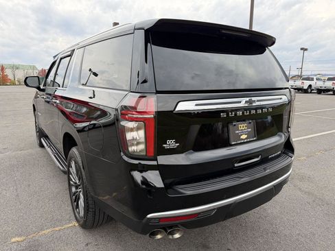 Used 2024 Chevrolet Suburban Premier w/ Max Trailering Package image 5