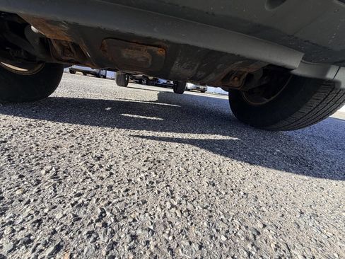 Used 2012 Nissan Frontier SV image 47