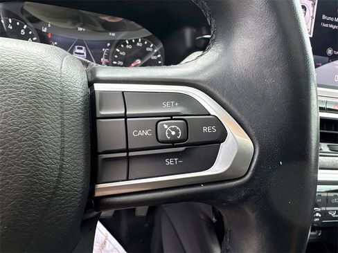 Used 2022 Jeep Compass Latitude w/ Sun and Sound Group image 22