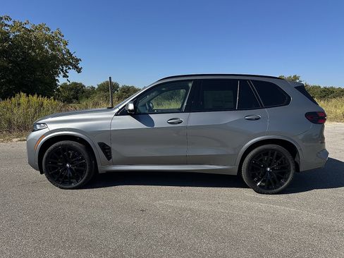 New 2026 BMW X5 sDrive40i w/ M Sport Package image 9