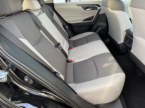 New 2025 Toyota RAV4 XLE image 5