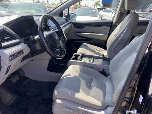 Used 2018 Honda Odyssey Elite image 13
