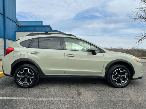 Used 2013 Subaru Crosstrek 2.0i Limited w/ Kicker Audio Upgrade Pkg 3 image 4