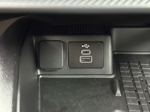 Used 2025 Ford Bronco Sport Badlands AWD/4WD image 13