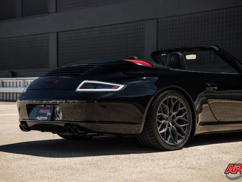 Used 2005 Porsche 911 Carrera S image 52