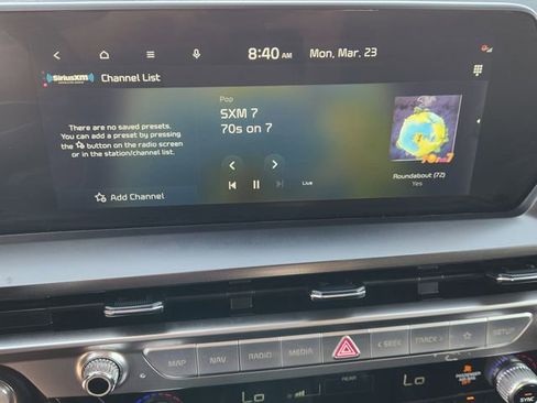 Used 2025 Kia Telluride S image 16