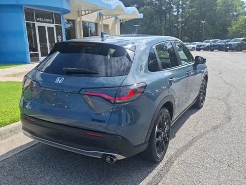 Used 2023 Honda HR-V Sport image 6