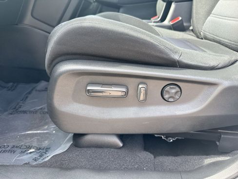 Used 2021 Honda CR-V EX image 14