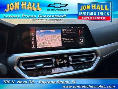 Used 2022 BMW 330i xDrive Sedan w/ Premium Package 2 image 26