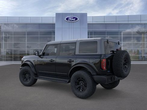 New 2026 Ford Bronco Outer Banks w/ Sasquatch Package image 4