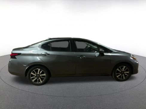 Used 2025 Nissan Versa SV image 16