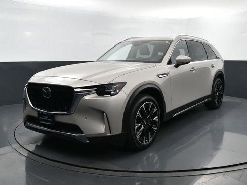 Certified 2024 MAZDA CX-90 Plug-In Hybrid w/ Premium Pkg image 7