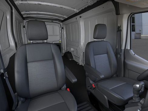 New 2025 Ford Transit 250 148 Medium Roof image 10