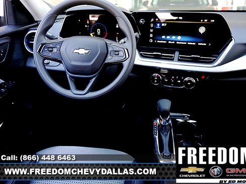New 2026 Chevrolet Trax LT FWD image 13