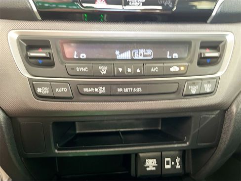 Used 2022 Honda Ridgeline Sport image 16