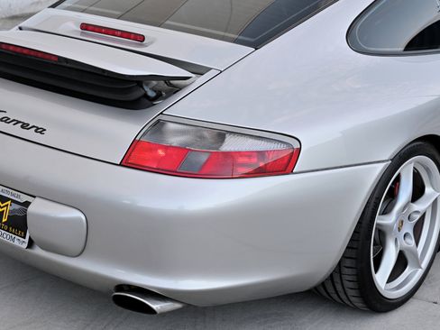 Used 2002 Porsche 911 GT3 RS image 27