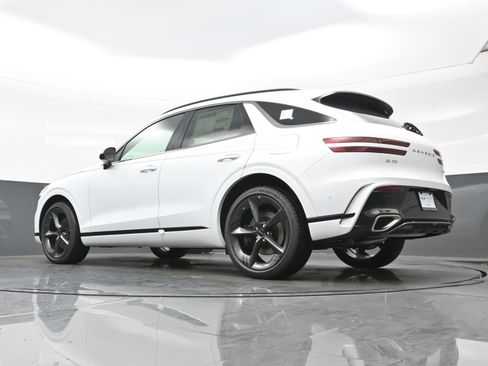 New 2026 Genesis GV70 3.5T Sport Prestige image 15