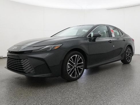 New 2026 Toyota Camry XLE image 6