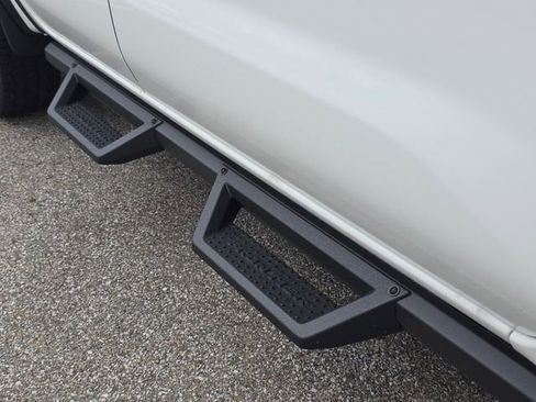 New 2026 Nissan Frontier PRO-4X w/ Pro-4x Convenience Package image 17