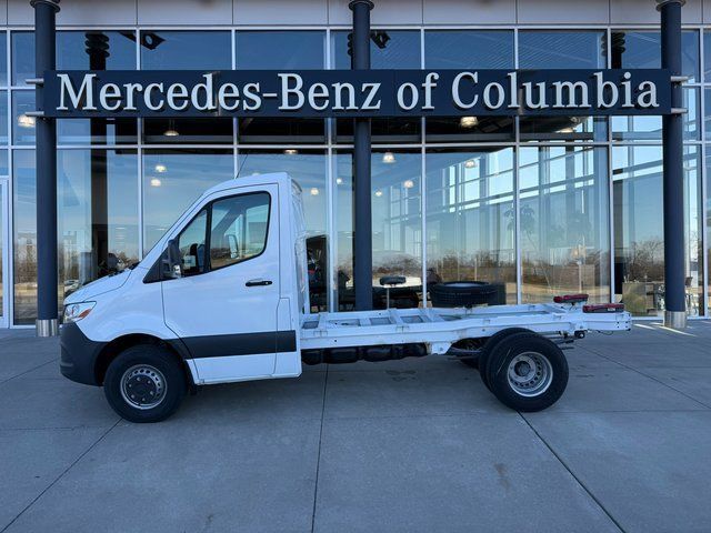 Used 2024 Mercedes-Benz Sprinter 4500 image 8