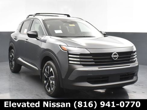 New 2026 Nissan Kicks SV w/ SV Premium Package image 1