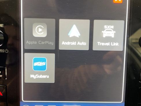 Used 2025 Subaru Outback Limited AWD/4WD image 12