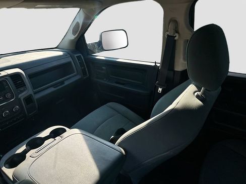 Used 2014 RAM 2500 Tradesman w/ Chrome Appearance Group AWD/4WD image 21