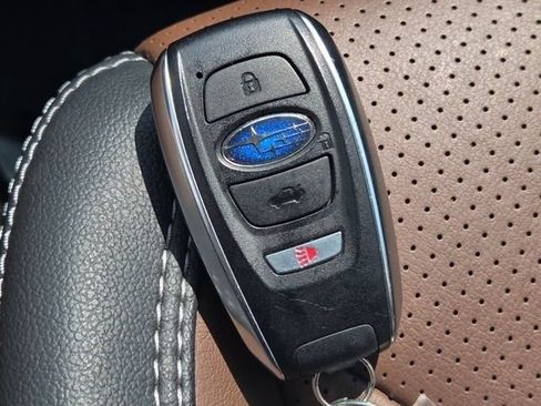 Used 2024 Subaru Forester Touring AWD/4WD image 35