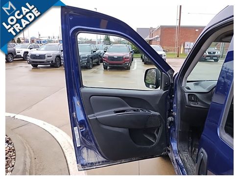 Used 2017 RAM ProMaster City Tradesman SLT w/ Rear Back-up Camera Group image 11