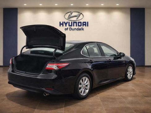 Used 2026 Toyota Camry LE w/ Convenience Package FWD image 5