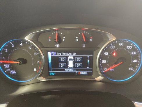 Used 2019 Chevrolet Traverse LT w/ LPO, Floor Liner Package AWD/4WD image 23