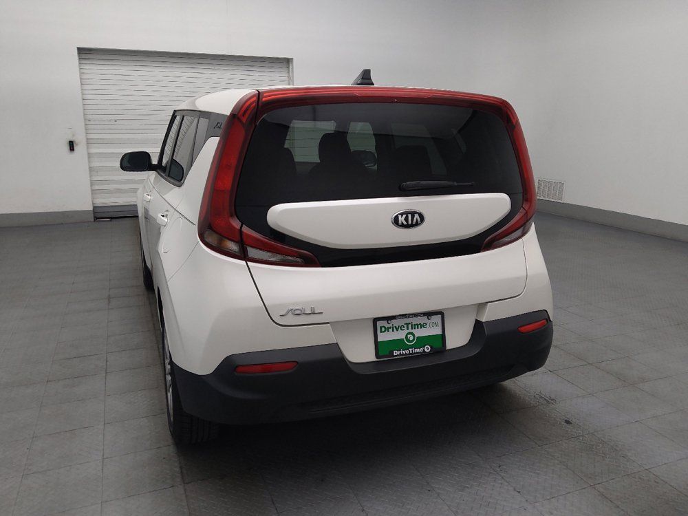 Used 2021 Kia Soul LX FWD image 6