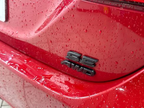 Used 2022 Toyota Camry SE image 12