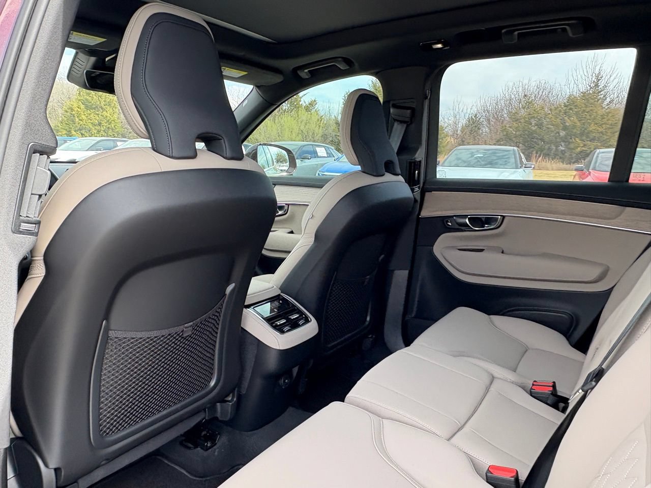 New 2026 Volvo XC90 B6 Plus AWD/4WD image 24