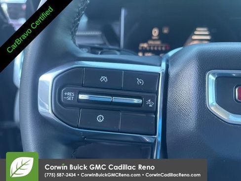Certified 2025 GMC Acadia Elevation AWD/4WD image 17