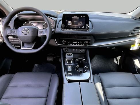 New 2026 Nissan Rogue SV FWD image 5