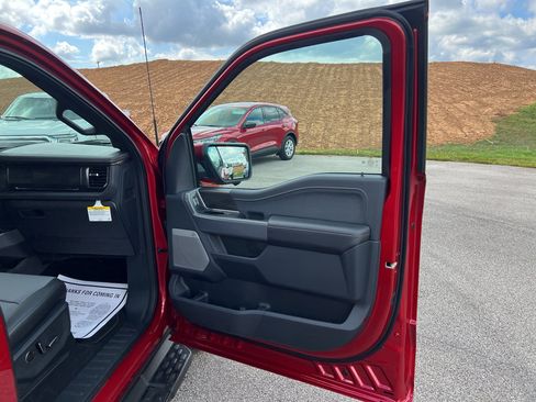 New 2025 Ford F150 Lightning Lariat AWD/4WD image 15