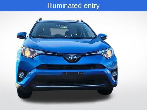 Used 2018 Toyota RAV4 XLE image 13