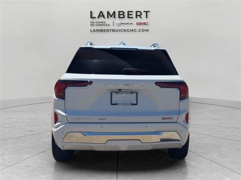 New 2026 GMC Terrain Denali AWD/4WD image 4