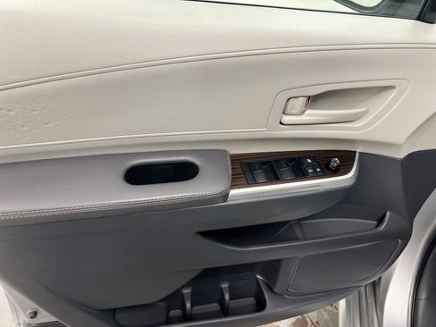 Used 2023 Toyota Sienna LE FWD image 20