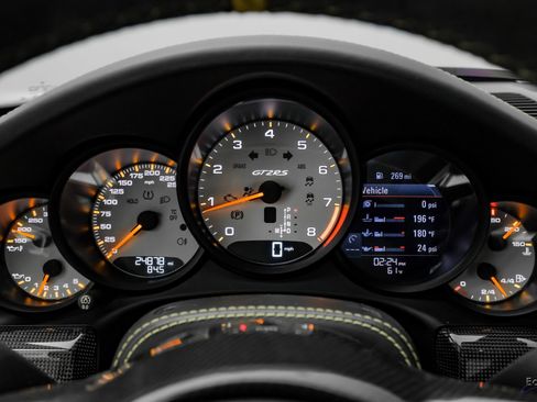 Used 2019 Porsche 911 GT2 RS w/ Weissach Package image 92