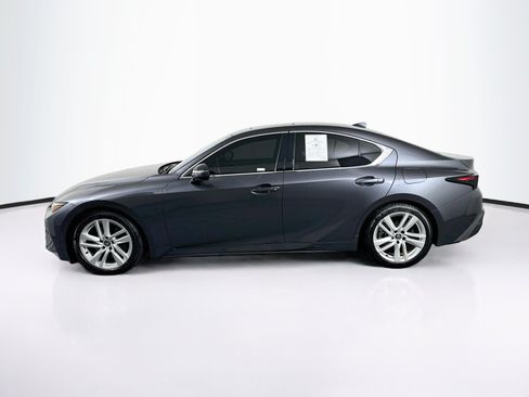 Used 2025 Lexus IS 300 w/ Comfort Package RWD image 4