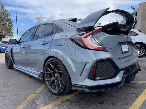 Used 2019 Honda Civic Type R image 7