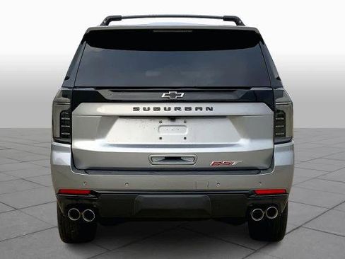 Used 2025 Chevrolet Suburban RST w/ Comfort Package image 4