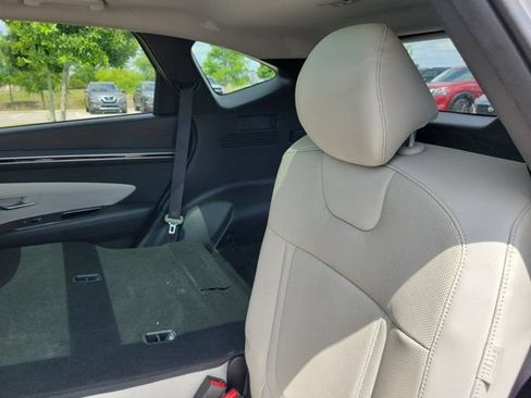 Used 2024 Hyundai Tucson Limited FWD image 13