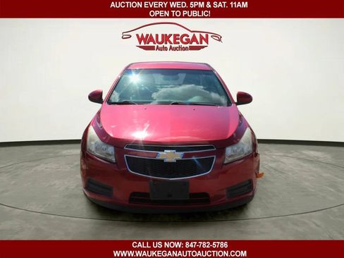 Used 2012 Chevrolet Cruze Eco FWD image 2